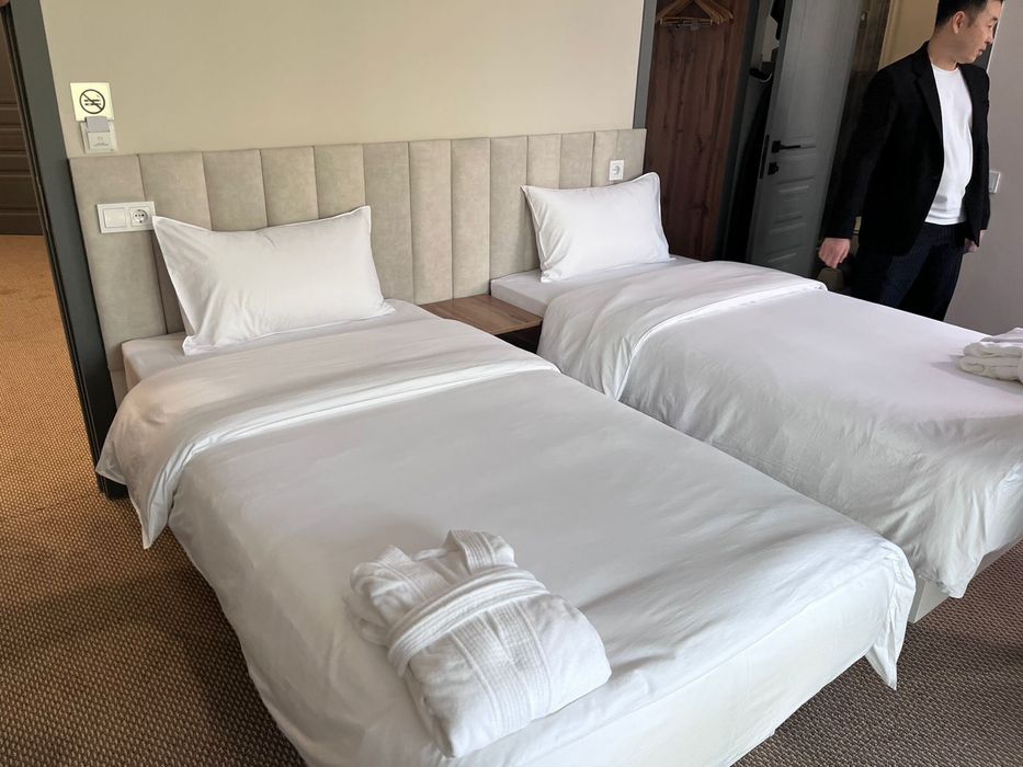 Постельное белье  (гостиничное)