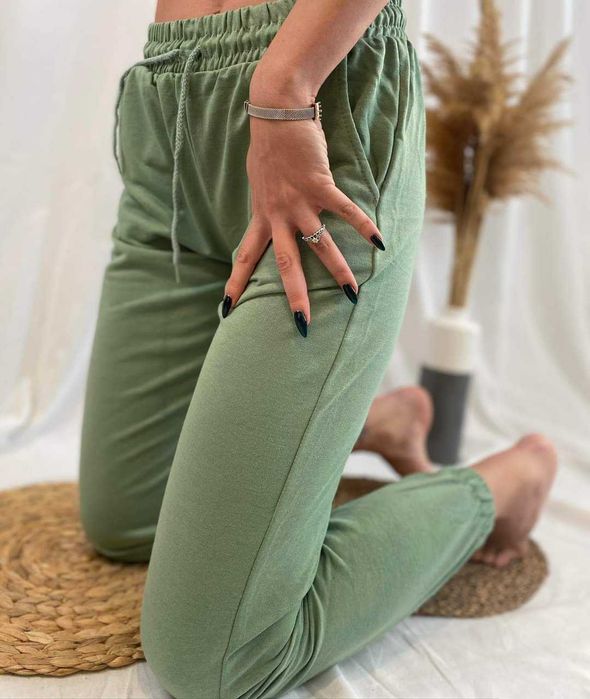 Дамско спортно долнище