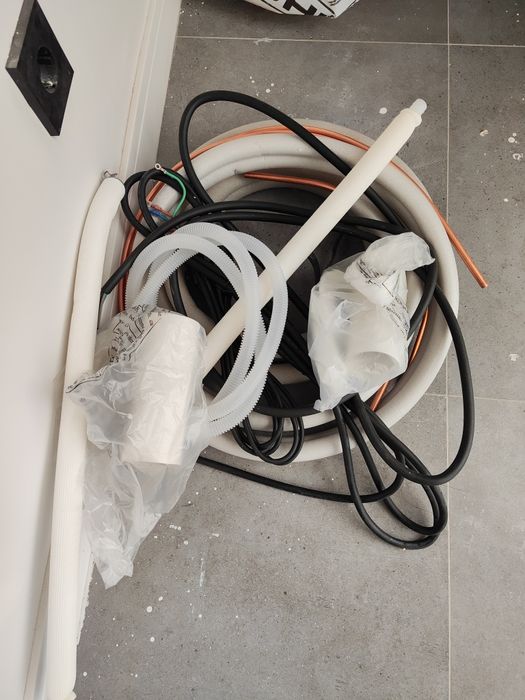 Остатки от установки кондиционера
