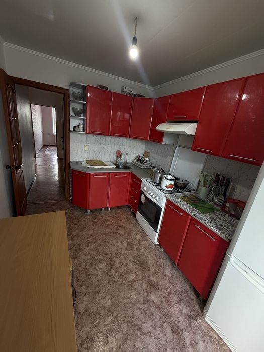 Продается 3-х комн.кв 1990 г за 15.7