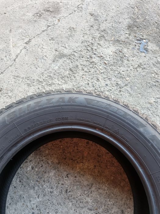 4 anvelope iarna BRIDGESTONE 225/65/17 PRET PER BUCATA