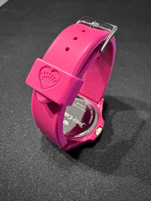 Часовник juicy couture