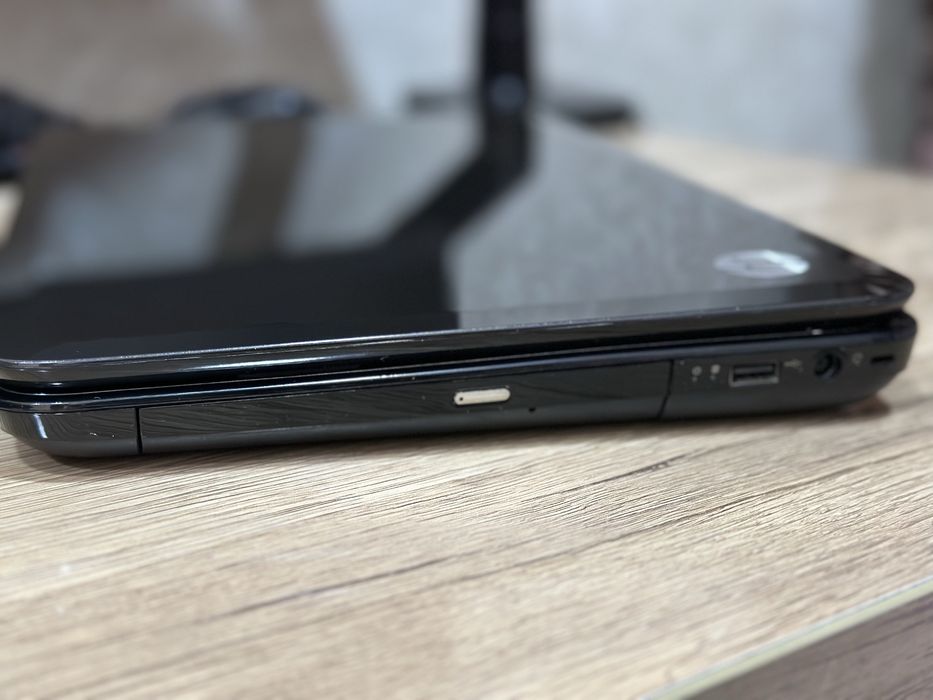 ноутбук hp хорошом состоянии, отлично подойдет для работы