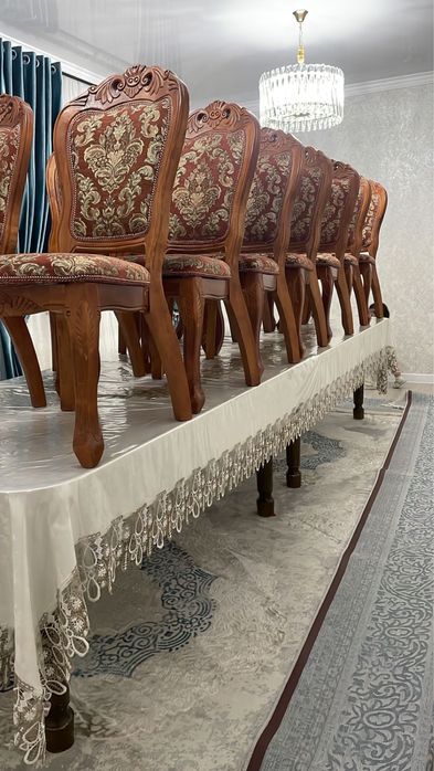 Стулья, и стол продам