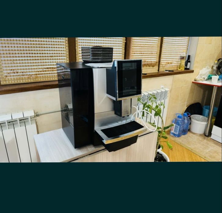 Продам кофемашину D.r coffee F12 big plus