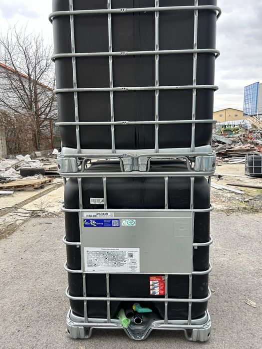 Продавам бидони по 1 тон (хранителни)