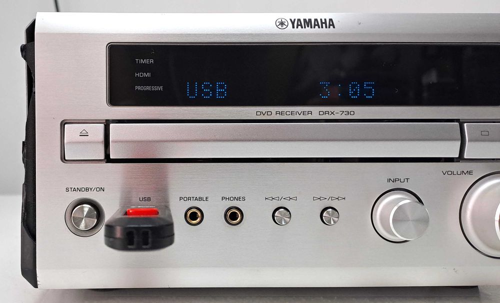 Yamaha DRX 730 amplificator all in one receiver HDMI USB Mp3 dvd