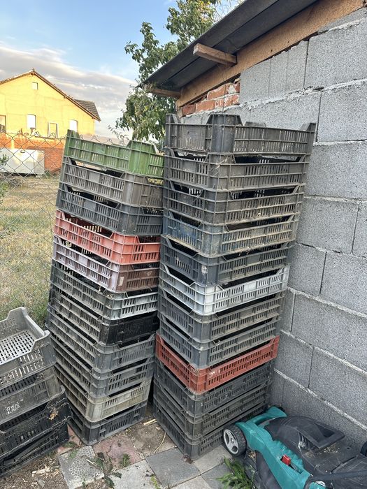 Lăzi de plastic
