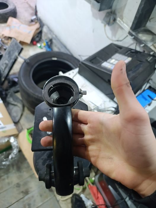 Професионален микроскоп ZEISS – липсваща глава / за възстановяване