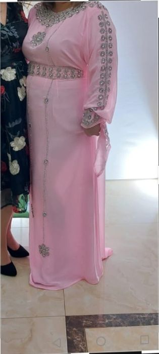 Платье на вечер со стразами