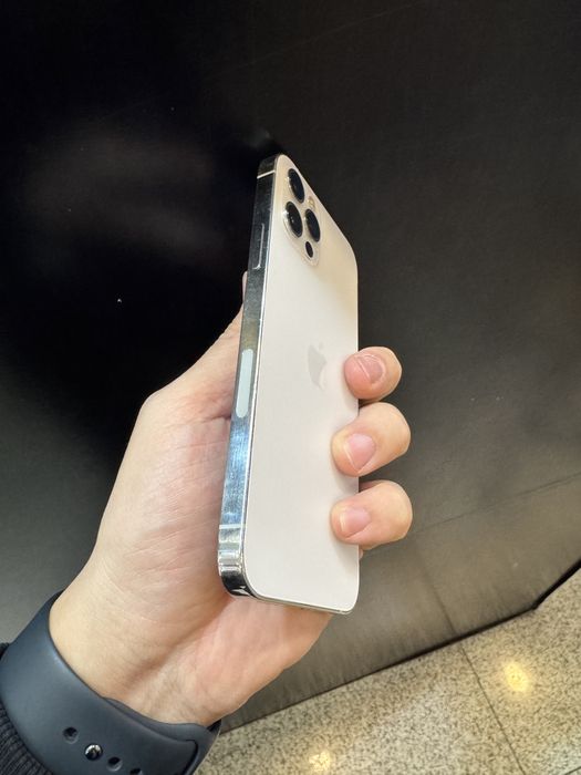 Продам iphone 12 pro 256gb