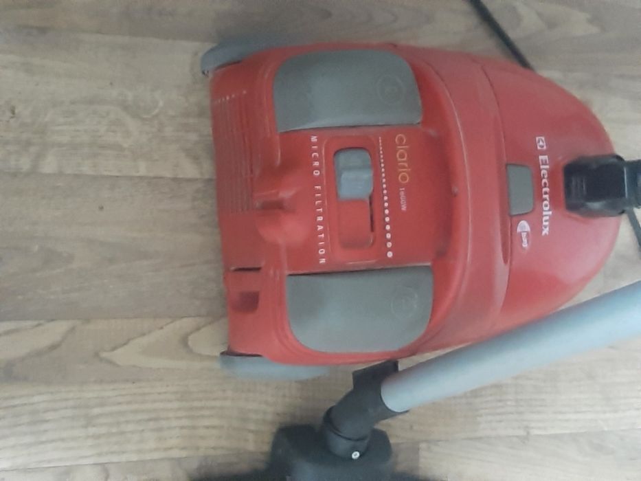 Продам Пылесос.Электролюкс