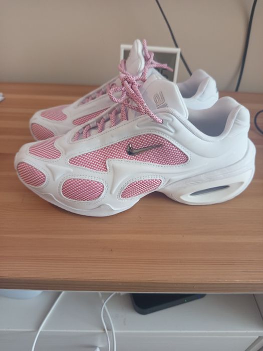 Оригинални маратонки Nike
