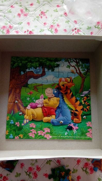 Килимче за рисуване, Пъзел на Дисни герои Мечо Пух