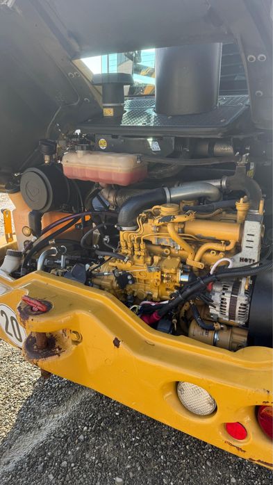 Incarcator frontal Caterpillar 908H2