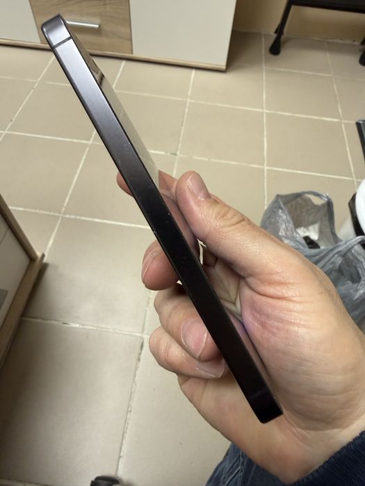 Samsung Galaxy S24 5 G 8/128gb - отличен