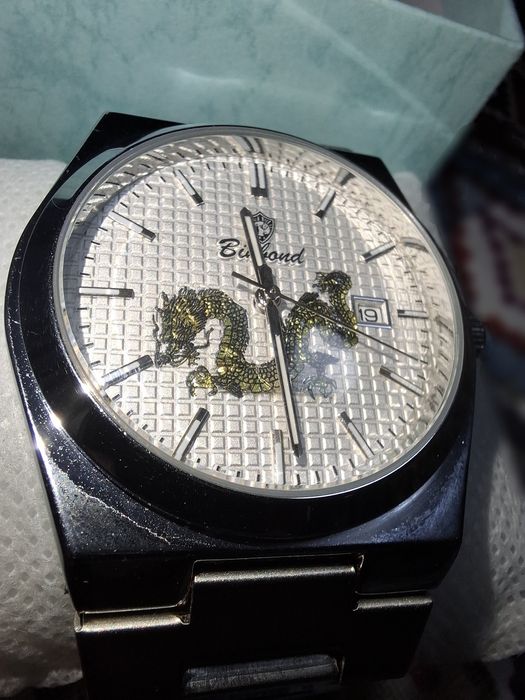 Продам часы bindbond