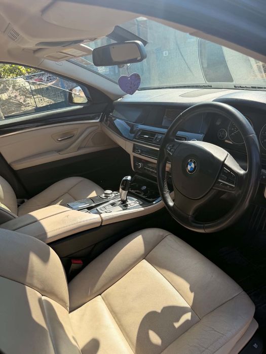 BMW 5 Series 2012 — imagine 4