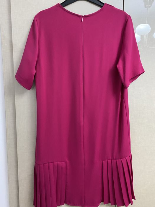 Rochie fucsia purtata o singura data