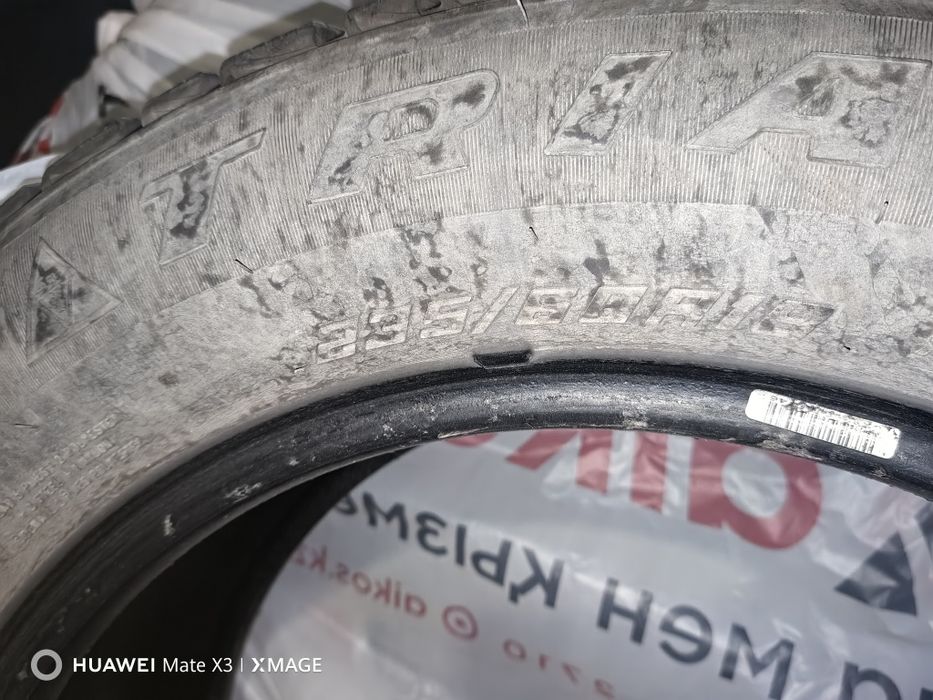 Продам  235/60R18