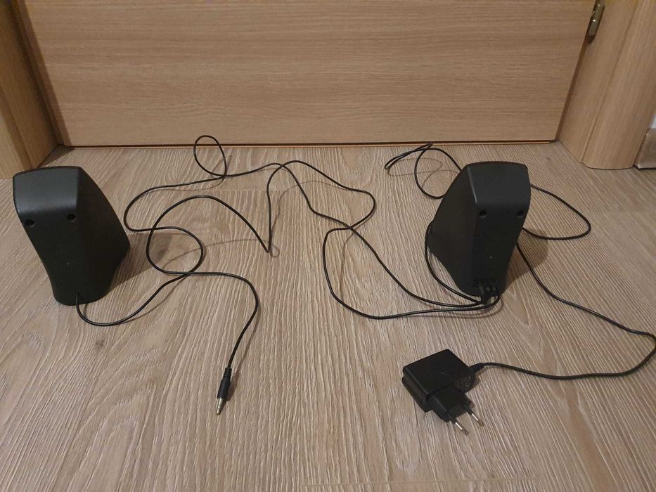 Boxe Logitech Z130 Aproape noi