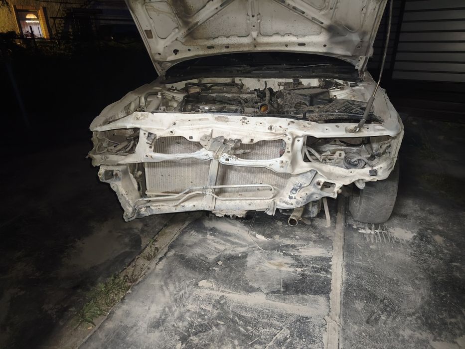 Mitsubishi galant 8