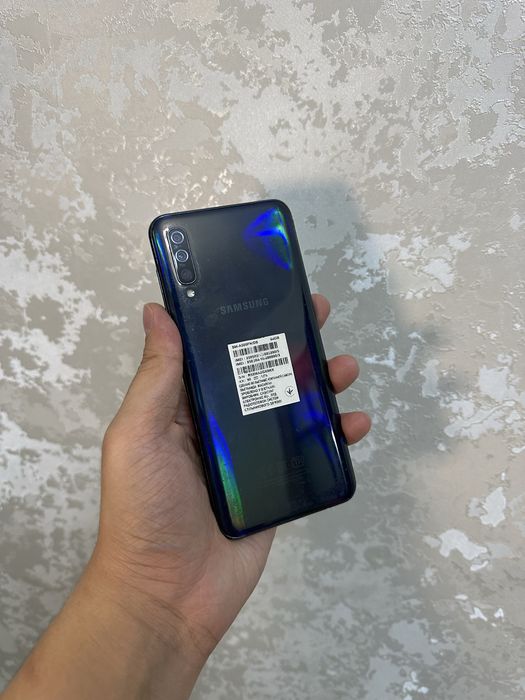 Продам Samsung A50
