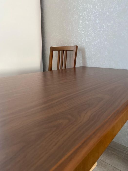 Продам стол и 4 стула