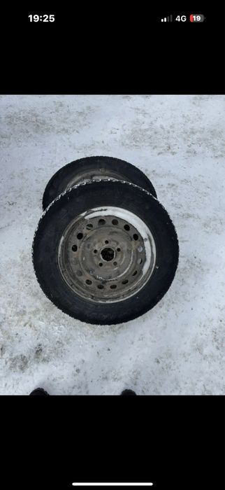 Диски с шинами на тойота R16