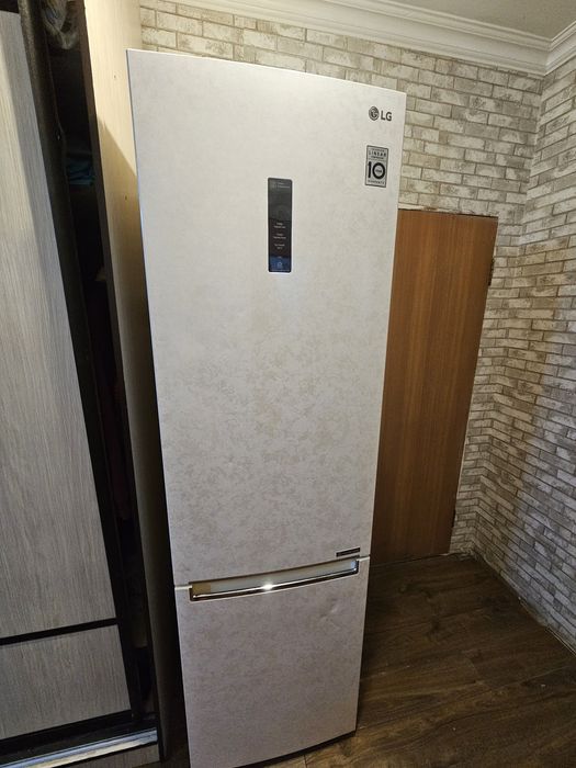 Продам холодильник в отличном состоянии