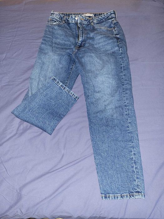 Дамски дънки Zara модел Mom fit размер 42