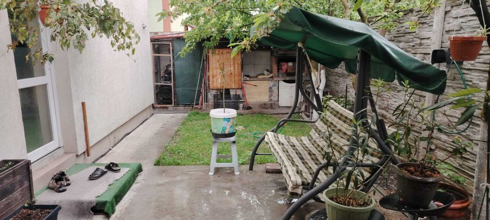 Proprietar vand casa in Utvin