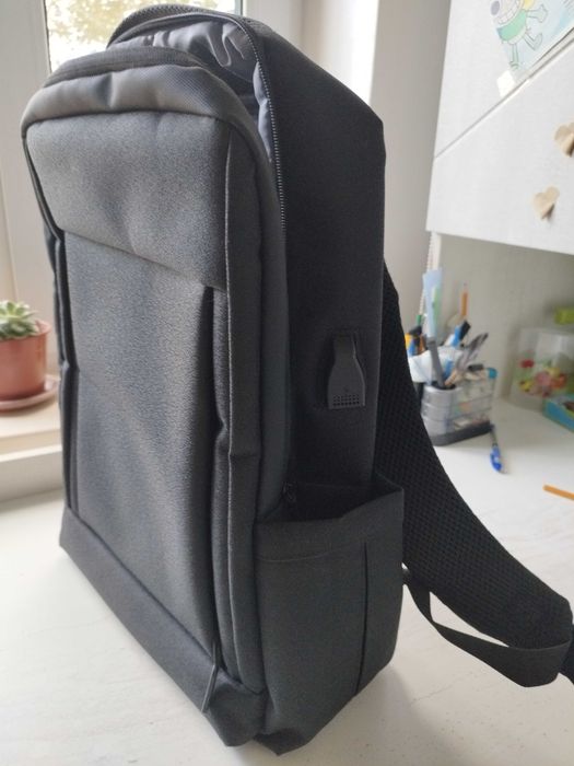 Рюкзак школьный черный