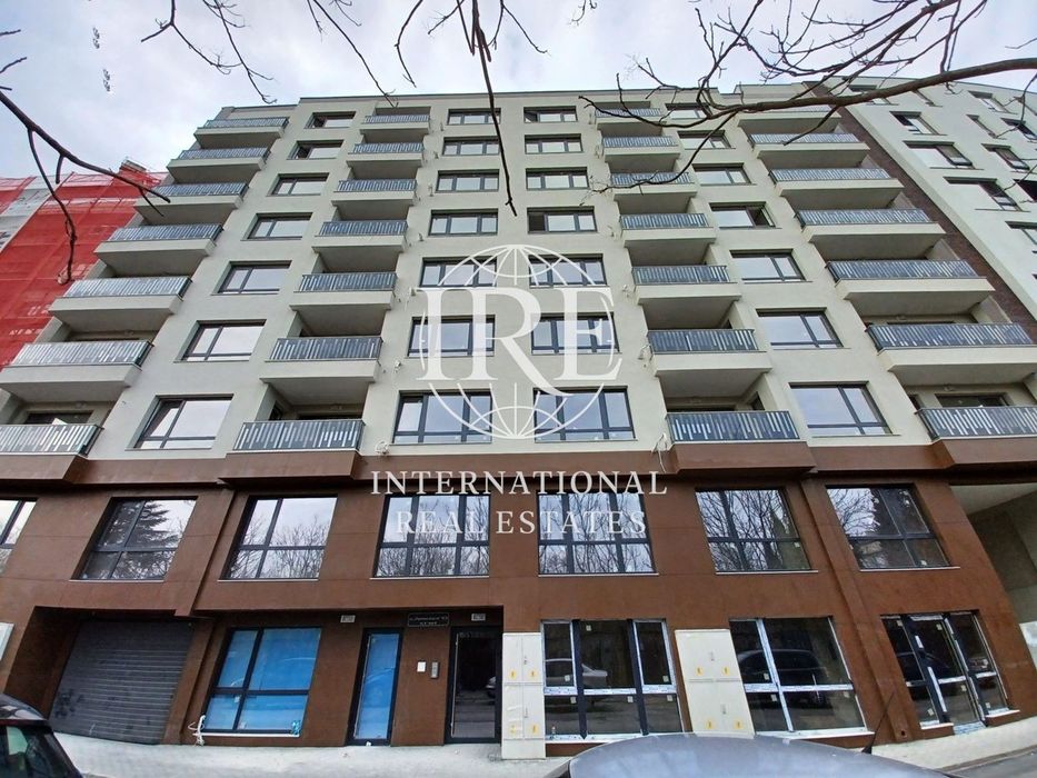 Продава се Тристаен апартамент в Варна, Централна поща - 126 кв.м за 1012 €/кв.м - Снимка #5