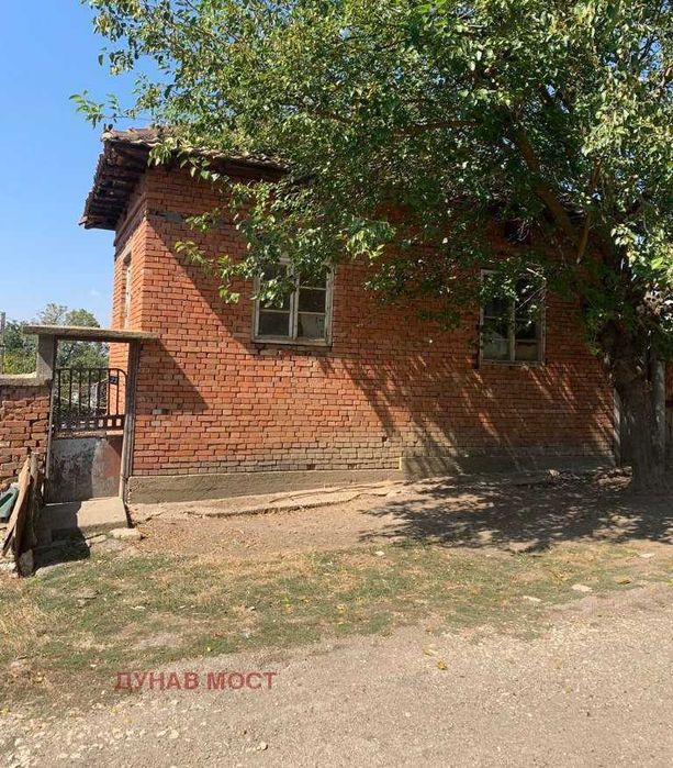 Продава се Къща в с. Звънарци, Област Разград - 80 кв.м за 88 €/кв.м - Снимка #3