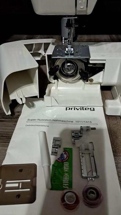 Mașină de cusut Privileg