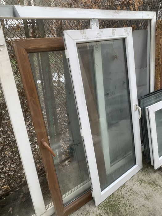 Пластиковые окна и дверь