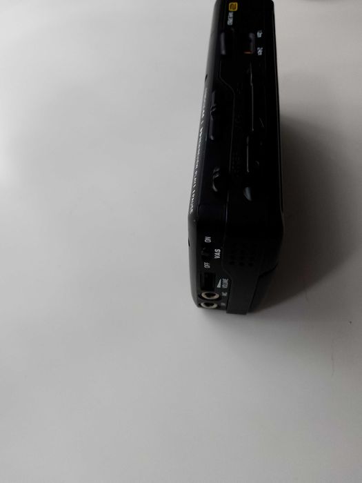 Компактен ретро диктофон LLOYTRON V189 Договаряне на цената!