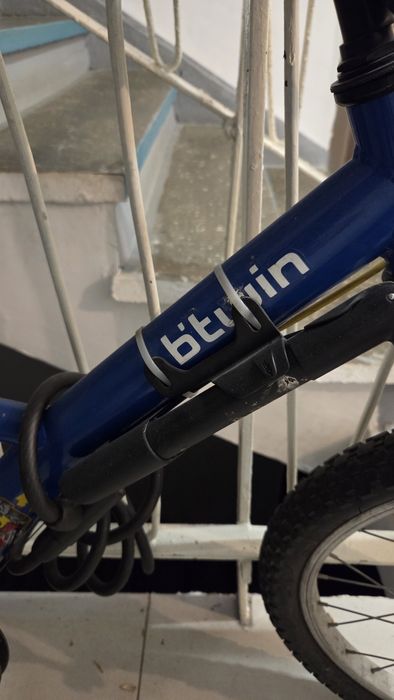 Vând bicicleta btwin