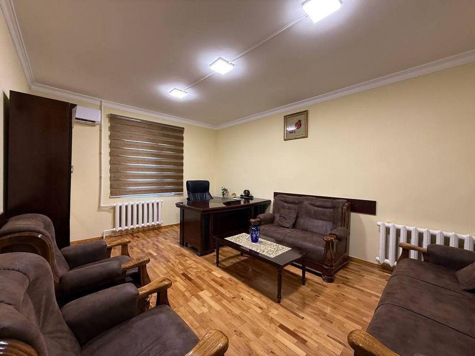 Офис (154 м²) на ул. Нукус