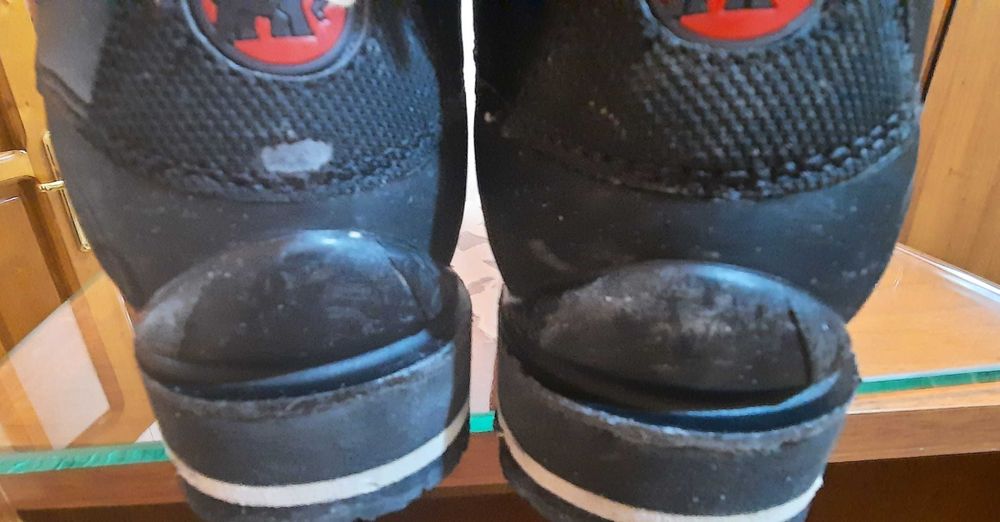 Bocanci Mammut-Raichle, drumeție, impermeabili, 38, talpa vibram