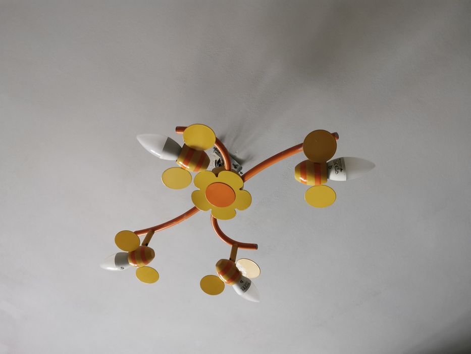 Aplica și lustra albinuțe dormitor copii