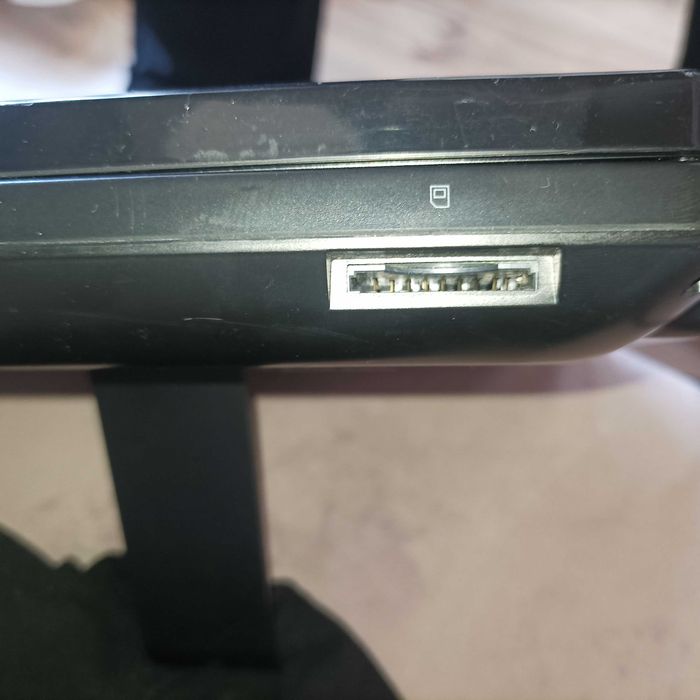 портативно DVD  LENCO  9 ''