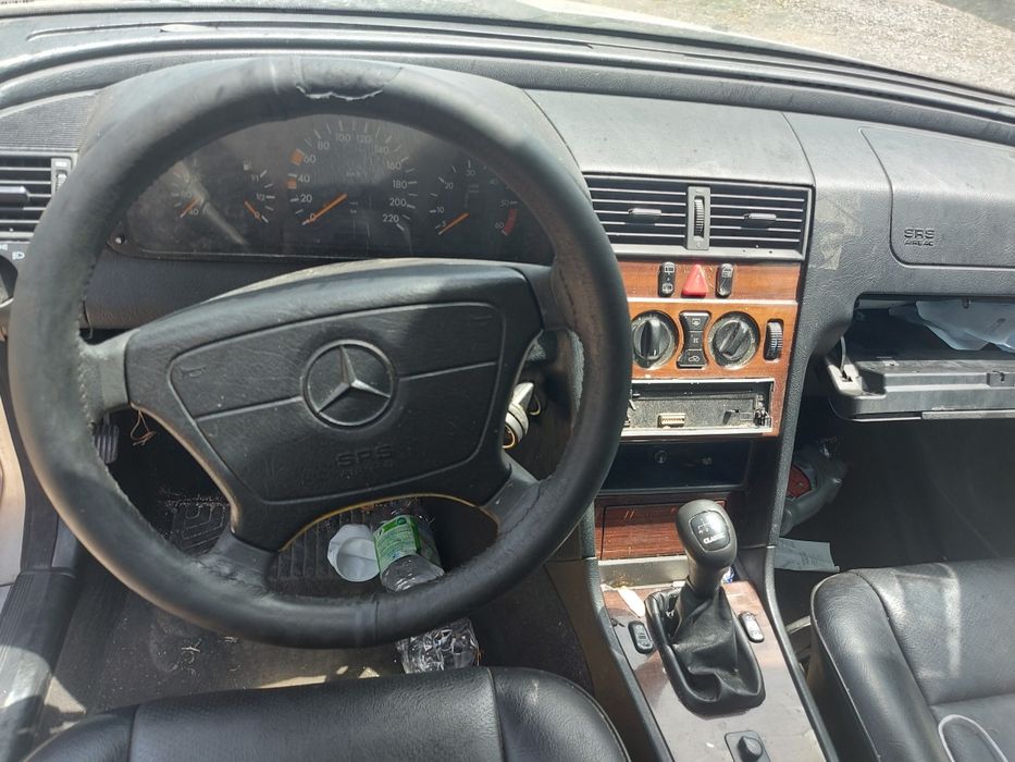 Mercedes C220D W202 на части !!!