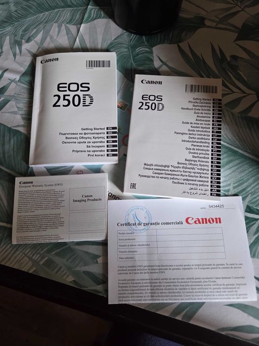 Продава/заменя Canon EOS 250D камера (само тялото)