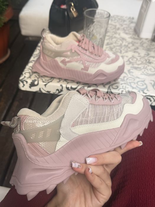 Off White ODSY 1000 PINK