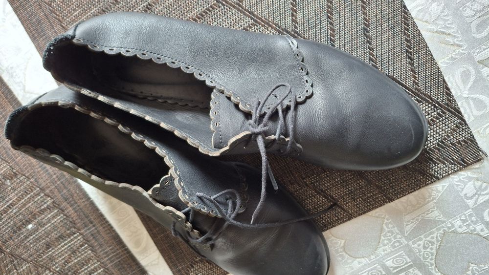 Дамски обувки 42 номер