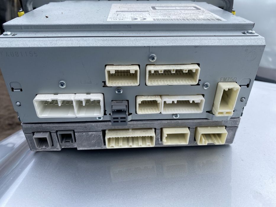 Навигация /медия/ Тойота Авенсис Т27