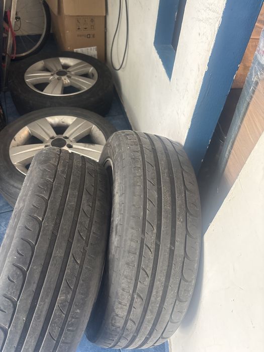 Vand 4 jante de aluminiu pe 17 pentru mercedes vito/viano