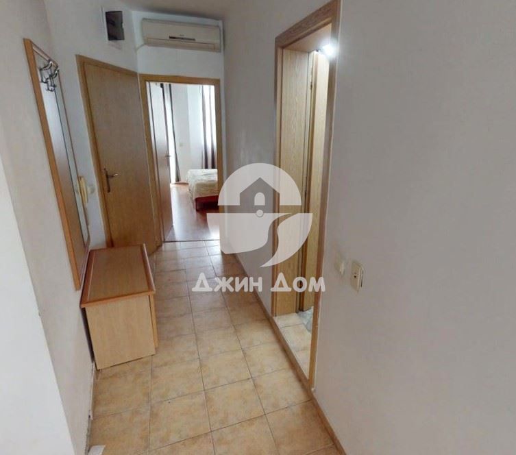 Продава се Двустаен апартамент в к.к. Слънчев бряг - 74 кв.м за 933 €/кв.м - Снимка #4